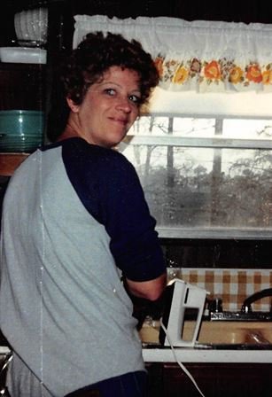 Delores "Nana" Ann Perry - Photo 104