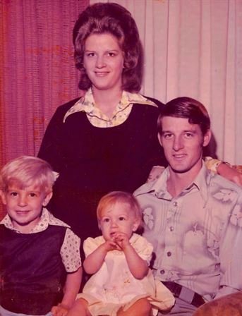 Delores "Nana" Ann Perry - Photo 111