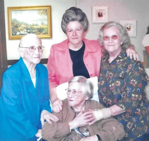 Bonnie Virginia Kelly - Photo 8