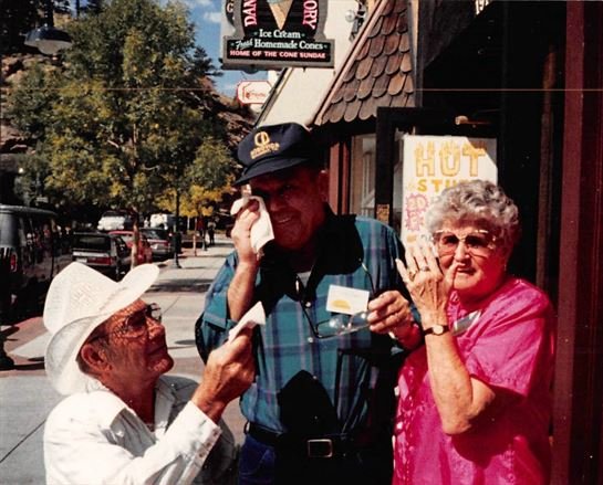 Willie "Bill" Rae Stracener - Photo 58