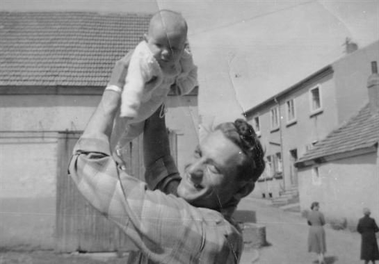 Melvin Lee Becker - Photo 95