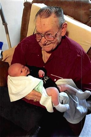 Melvin Lee Becker - Photo 101