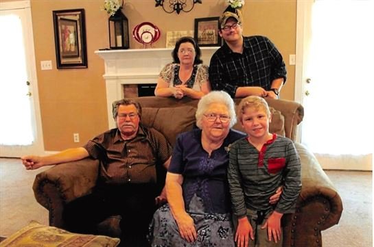 Sue Ayres - Photo 39