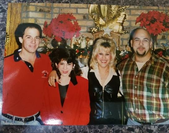 Darren Wynn Burge - Photo 84