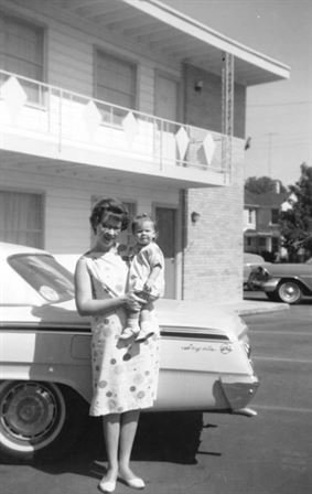 Shanna Lynn Gonzalez - Photo 4