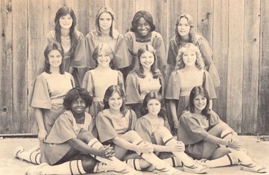 Shanna Lynn Gonzalez - Photo 45