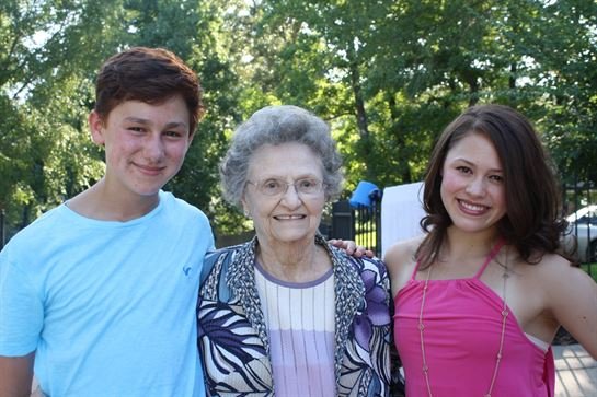 Juanita Toronjo - Photo 57