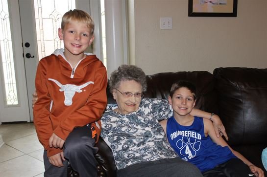 Juanita Toronjo - Photo 91