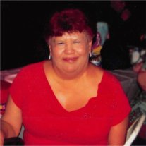 Lucy Henry - Photo 2