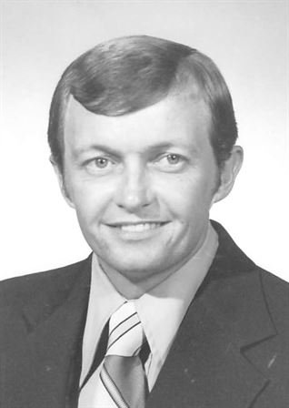 Morris Baker - Photo 9