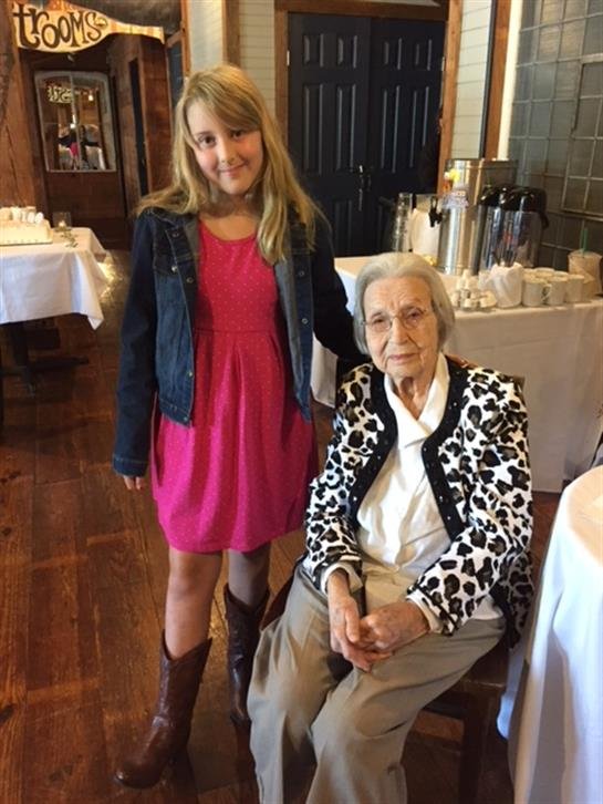 Annie Marie Boyd Johnson - Photo 10