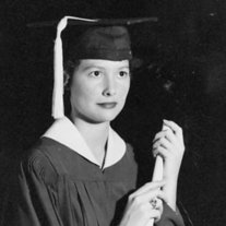 Elmarie Davenport Holt - Photo 2