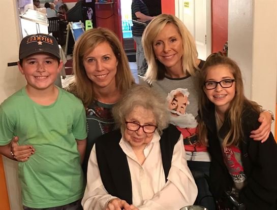 Marjorie Ann Sanford - Photo 32