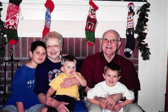 Sally Cason Vance - Photo 2