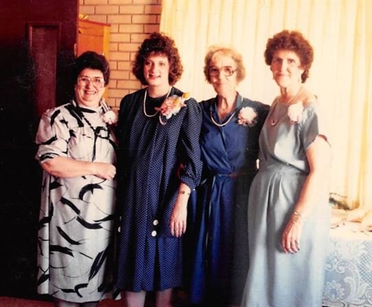 Wendie Kaye Lemoine - Photo 69