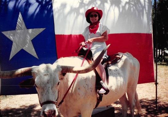 Rena Mendoza Veillon - Photo 35