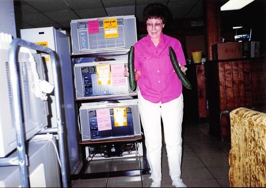 Rena Mendoza Veillon - Photo 40