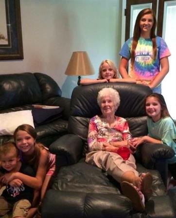 Lois Overstreet Powell - Photo 39