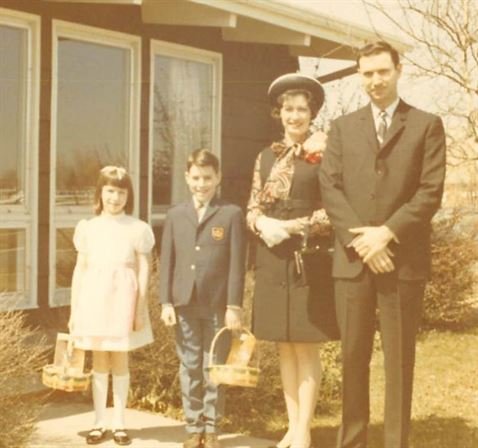 Amy Carolyn Griffith - Photo 60