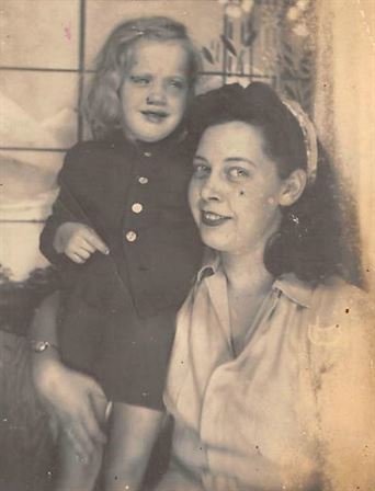 Gwen Gonzales - Photo 25