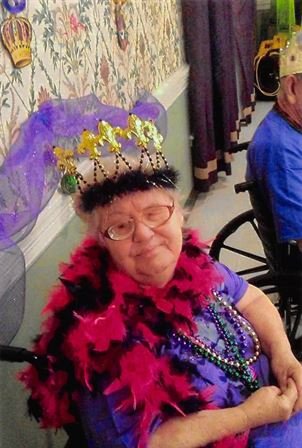 Gwen Gonzales - Photo 35