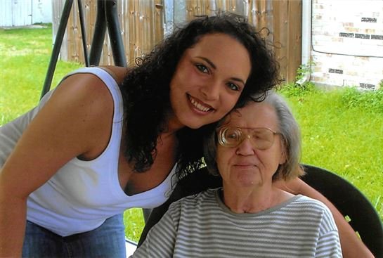 Gwen Gonzales - Photo 52