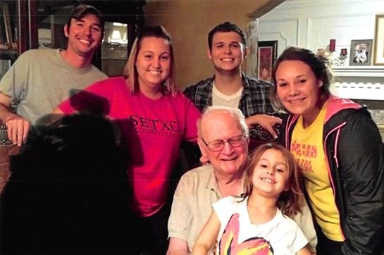 Kenneth Beckett - Photo 3