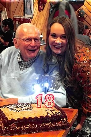 Kenneth Beckett - Photo 17