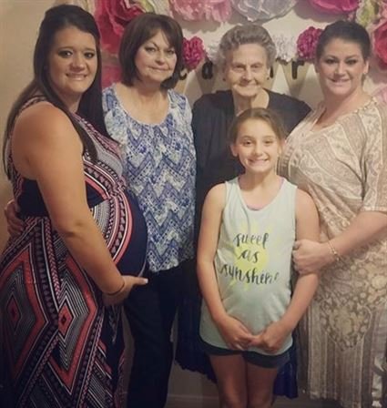 Bertha Marie Harrison - Photo 36