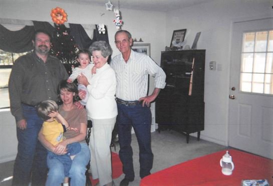 Edna Mae King - Photo 33