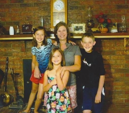 Edna Mae King - Photo 106