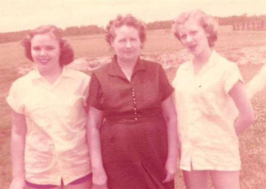 Betty Jean Martin - Photo 19