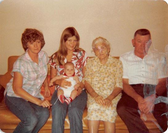 Betty Jean Martin - Photo 44