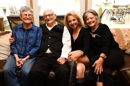 Frank Musemeche - Photo 45