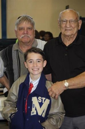 Frank Musemeche - Photo 51