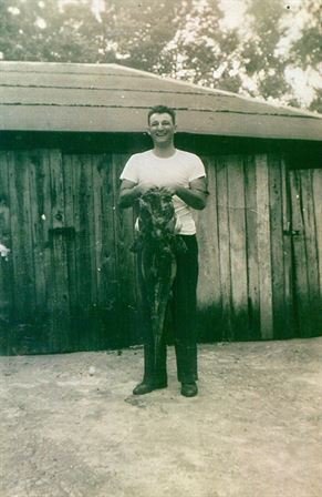 Frank Musemeche - Photo 74