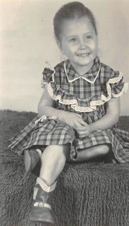 Laura Beth Miller - Photo 6