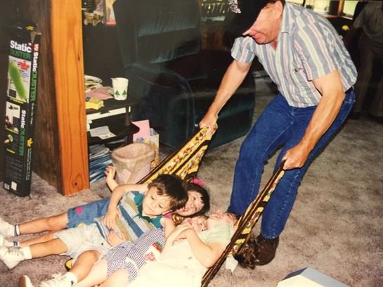 Bobby Dean Tuter - Photo 4