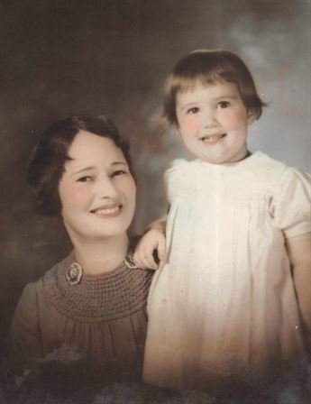 Sue Halliburton - Photo 13