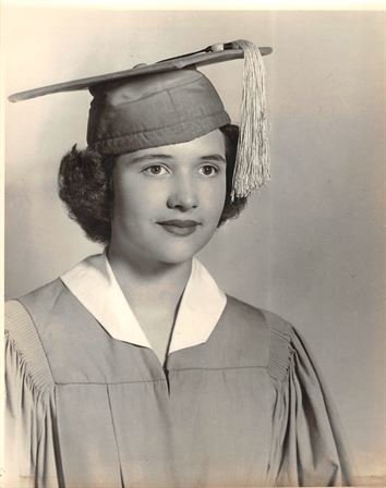 Sue Halliburton - Photo 15