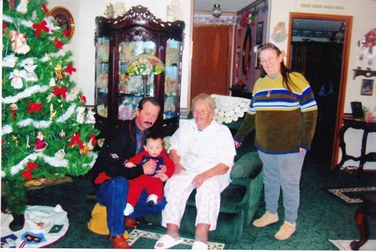 Betty Carolyn Cates - Photo 78