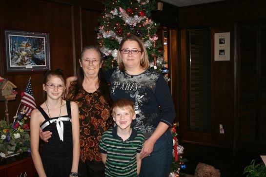 Betty Carolyn Cates - Photo 98