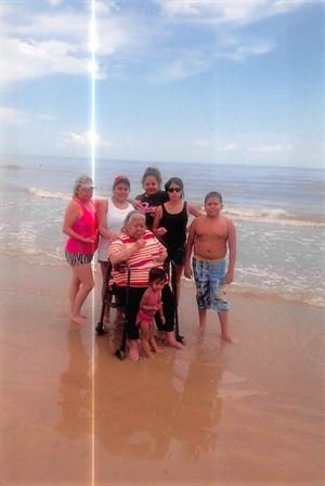 Maria Paz Zacarias Dimas - Photo 3