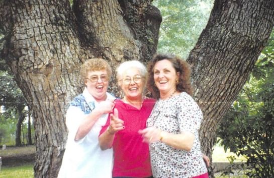 Juanita Mae Nugent - Photo 40