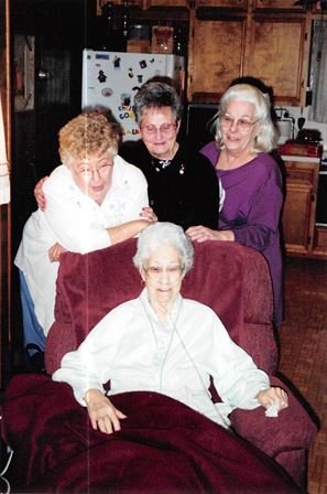 Juanita Mae Nugent - Photo 42