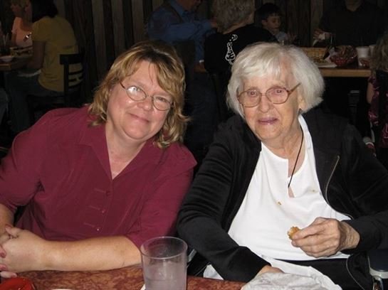 Molly Mountjoy Burleigh - Photo 22