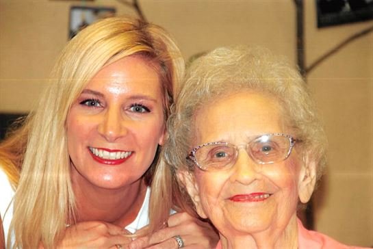 Yvonna Boehme - Photo 10