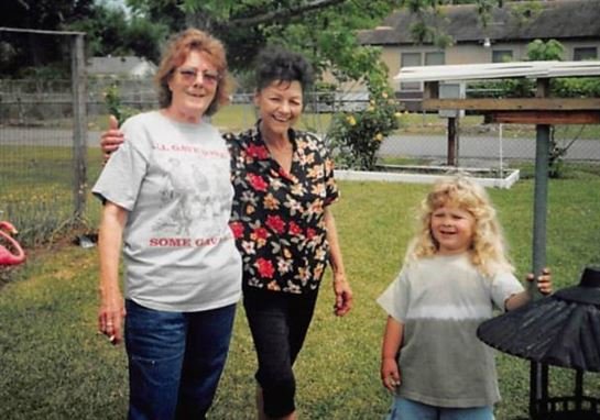 Leana Marie Broussard - Photo 32