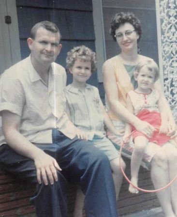 Nina Vincent Dilbert - Photo 22