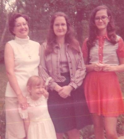 Nina Vincent Dilbert - Photo 55